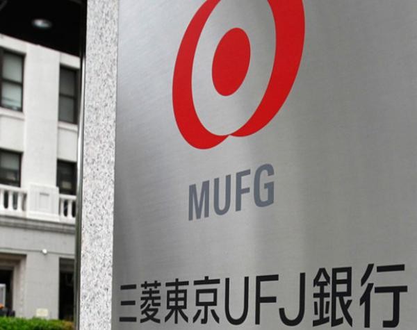 7. MUFG thuộc tập đoàn tài chính Mitsubisshi UFJ Tổng tài sản trên 2,2 nghìn tỷ USD vào năm 2010. Giá trị vốn hóa thị trường trên 74,5 tỷ USD tháng 3.2011. Tổng số nhân viên 84.266. Được thành lập vào 2/4/2011, có trụ sở tại Tokyo, Nhật bản.